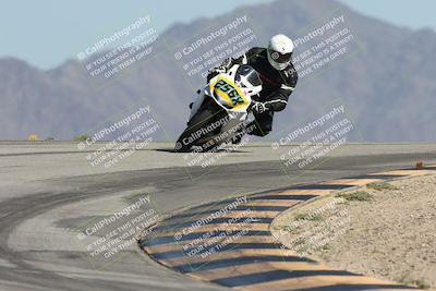 media/Oct-04-2025-CVMA (Sat) [[408bcdd6e4]]/Race 10-Amateur Supersport Middleweight/